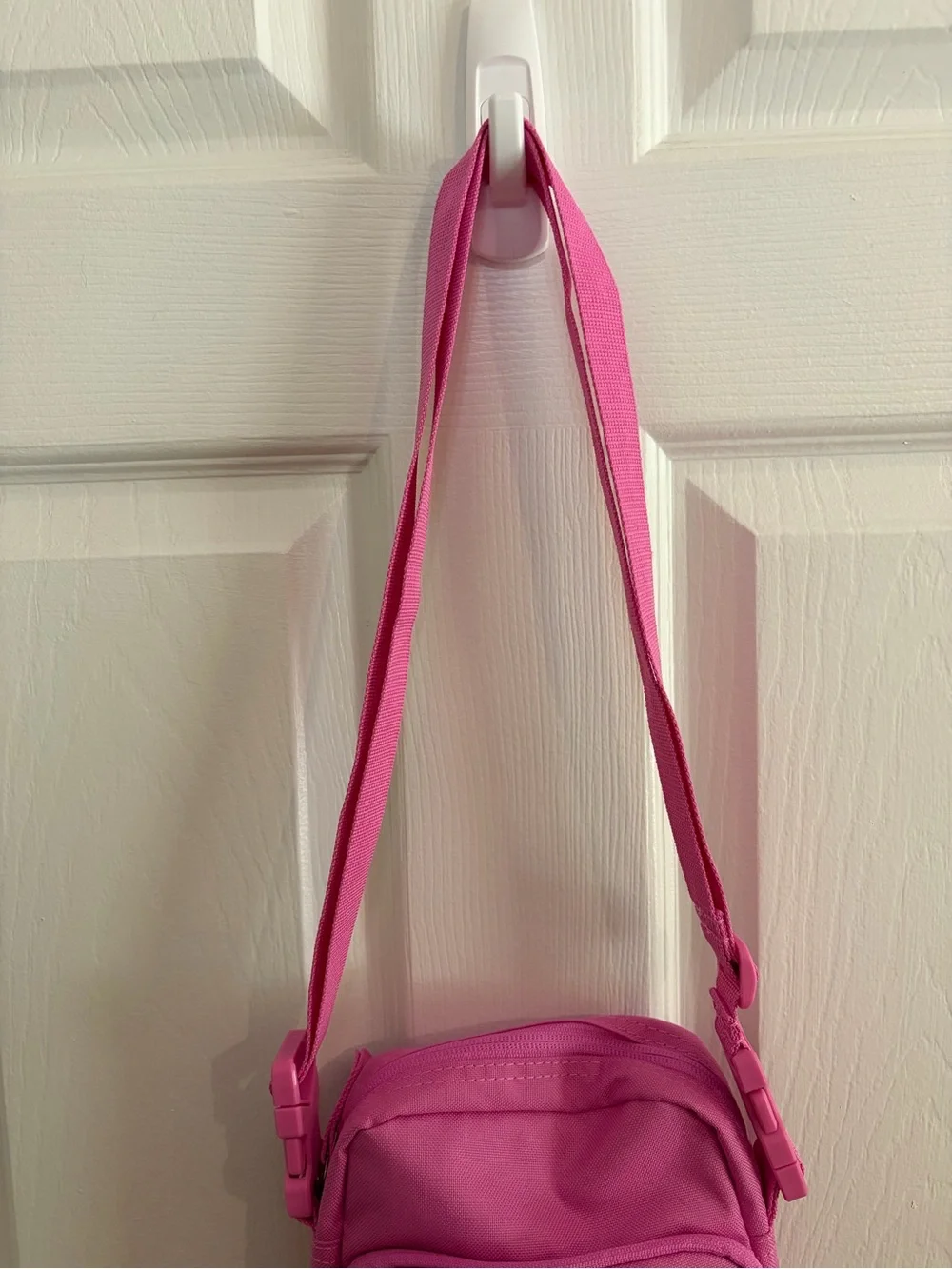 Nike Heritage Hot Pink Mini Crossbody Bag